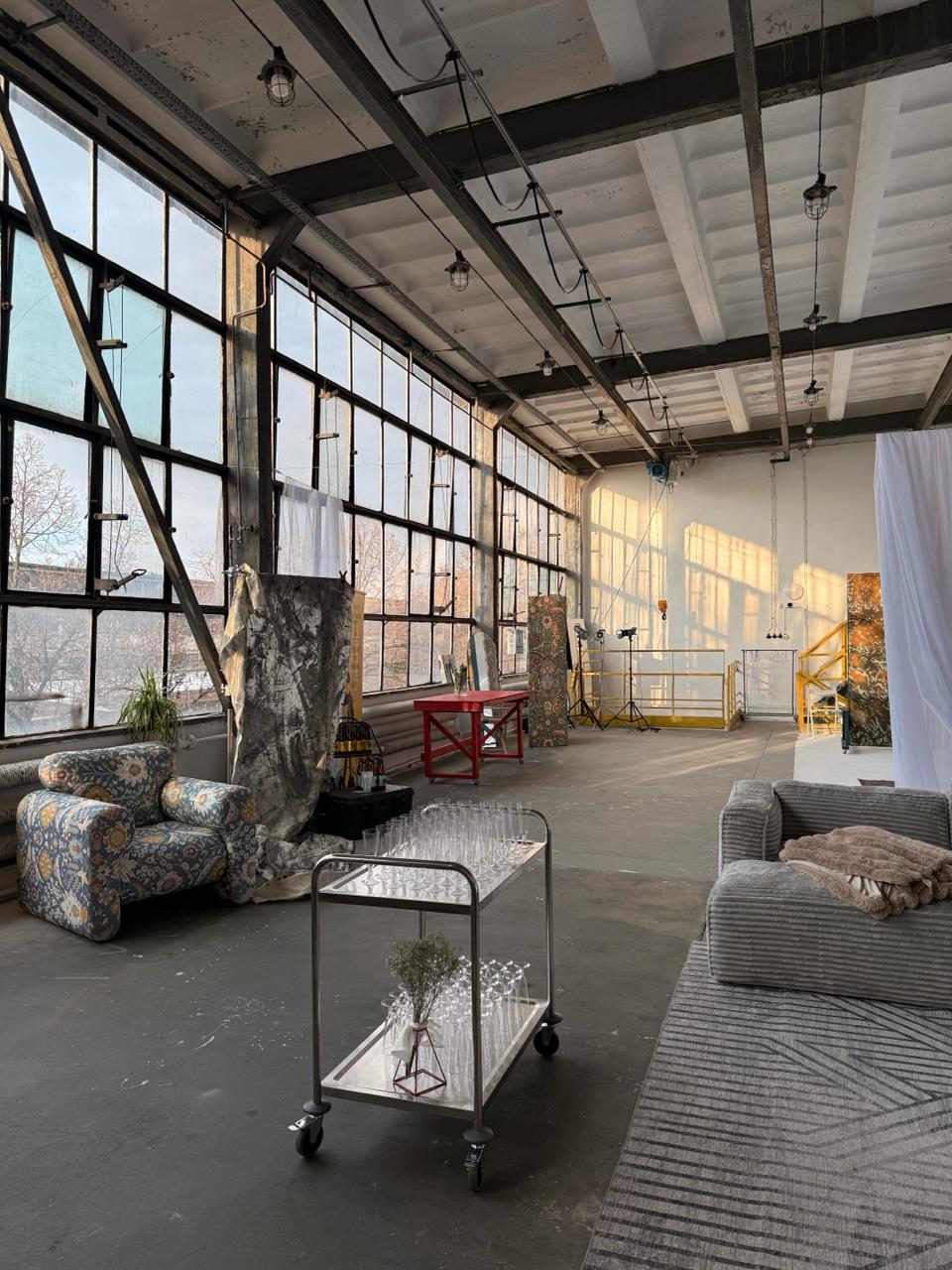 Studio H241 — 290 m² przestrzeni zdjęciowej we Wrocławiu